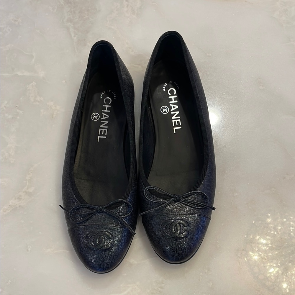 Chanel Black Iridescent Cap Toe Ballet Flats